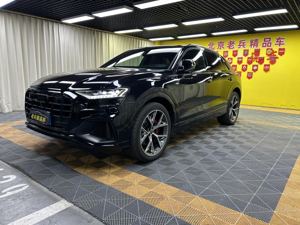 Audi Audi Q8