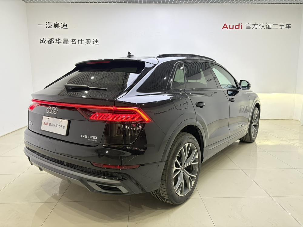 Audi Audi Q8