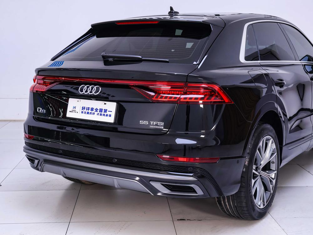 Audi Audi Q8