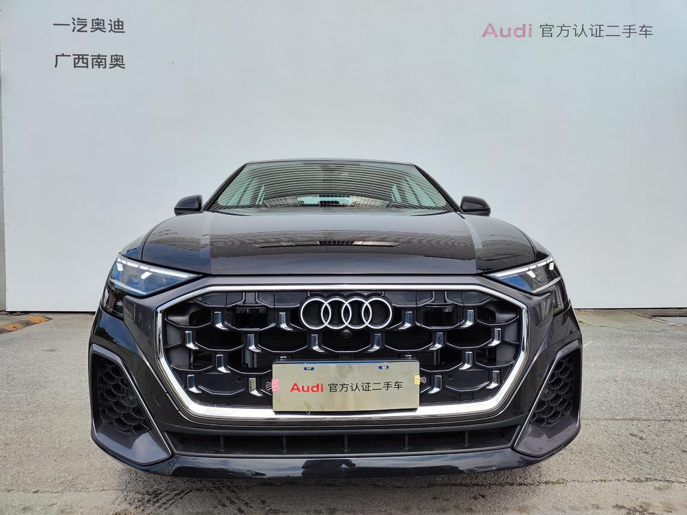 Audi Audi Q8