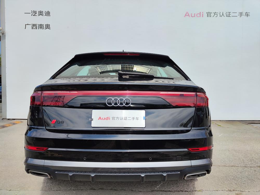 Audi Audi Q8