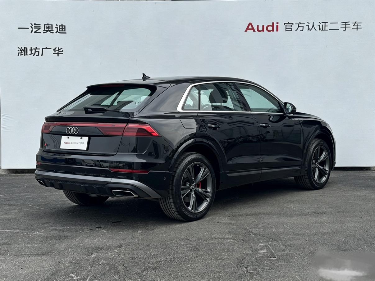 Audi Audi Q8