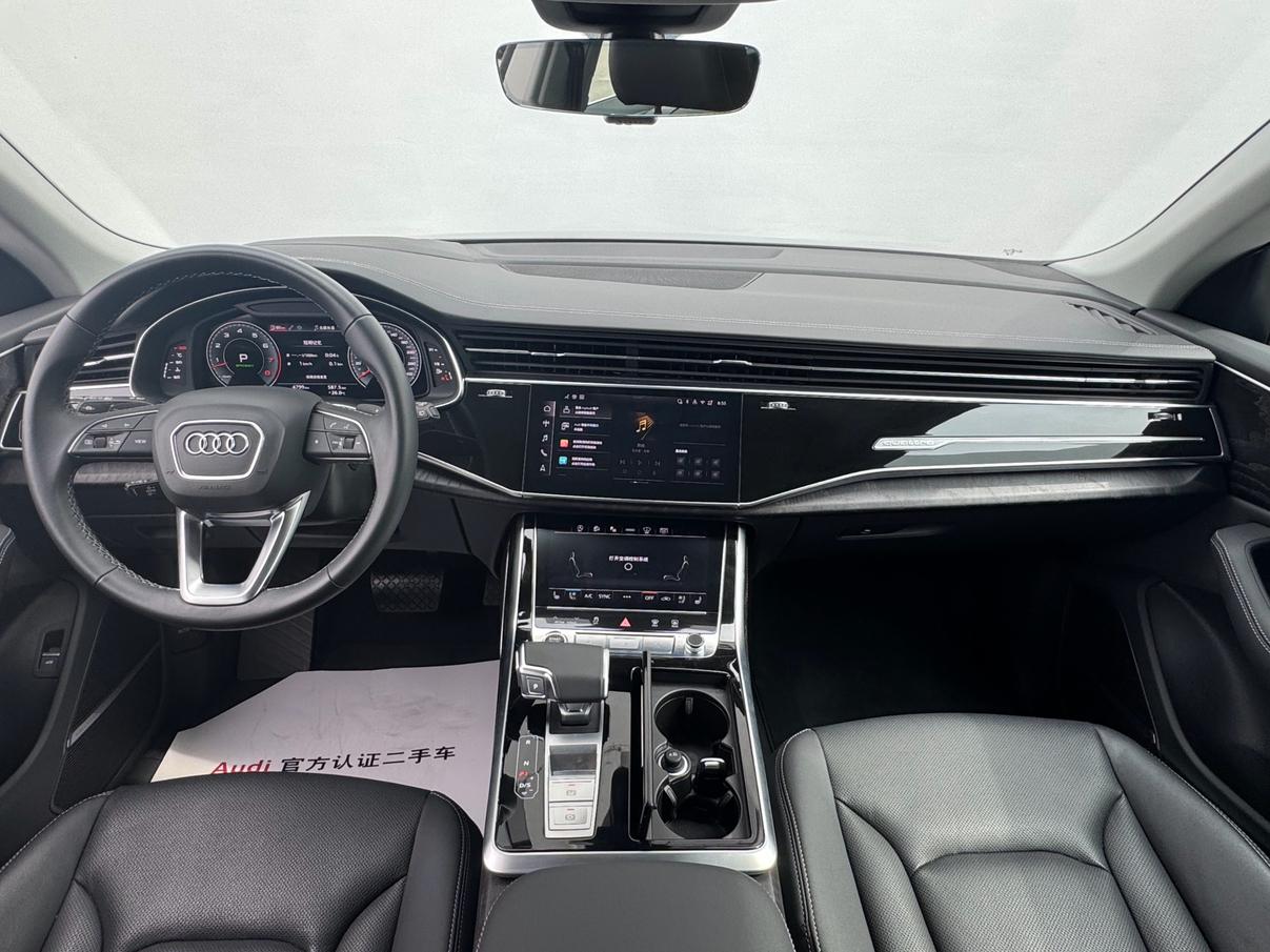 Audi Audi Q8