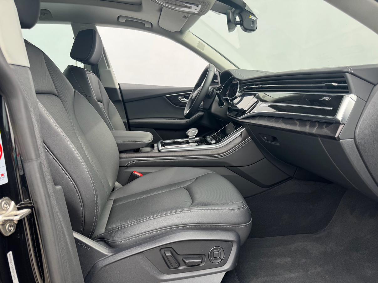 Audi Audi Q8