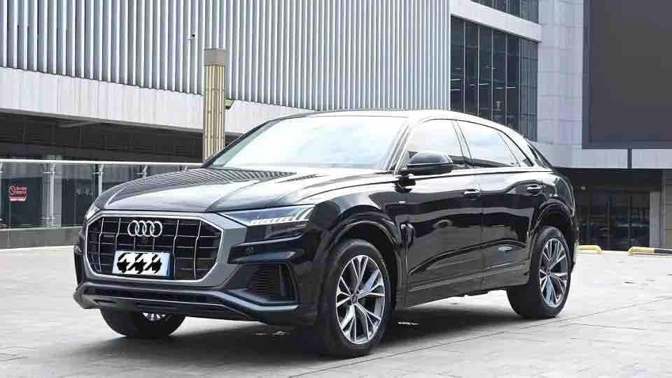 Audi Audi Q8