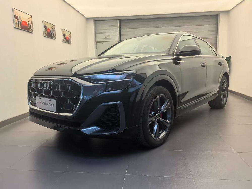 Audi Audi Q8