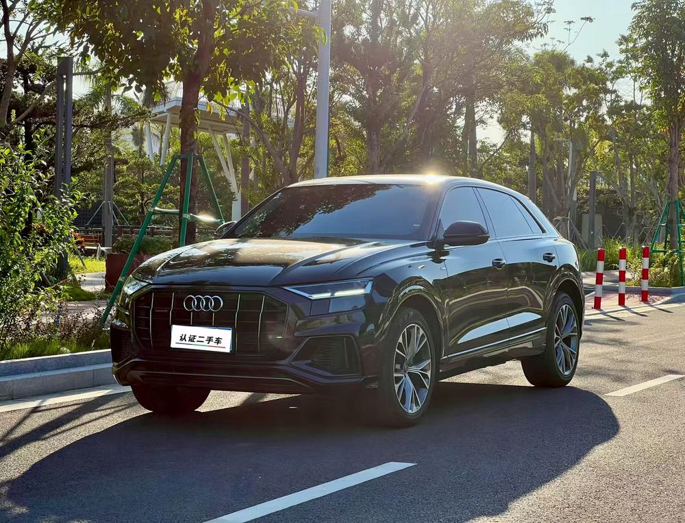 Audi Audi Q8