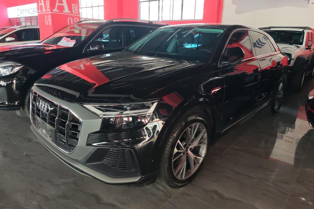 Audi Audi Q8