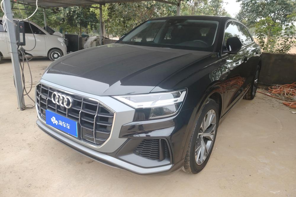 Audi Audi Q8
