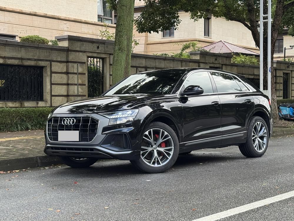 Audi Audi Q8