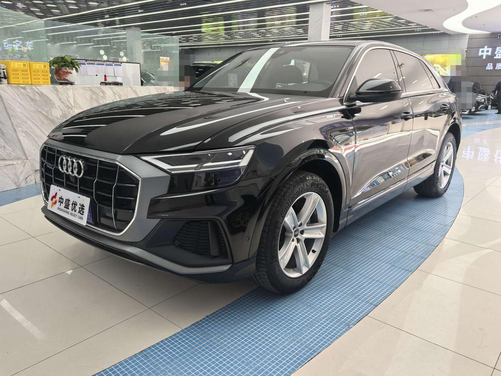 Audi Audi Q8