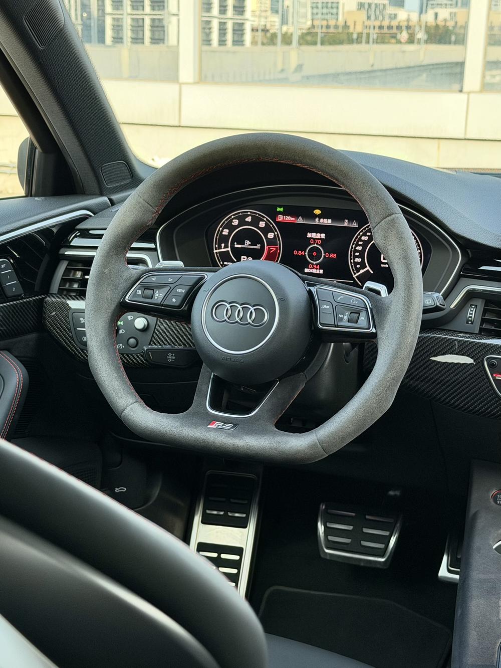 Audi Audi RS 4