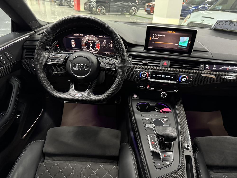 Audi Audi RS 5