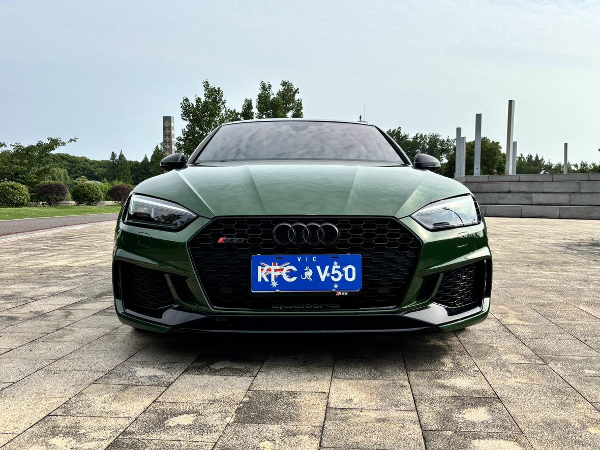 Audi Audi RS 5