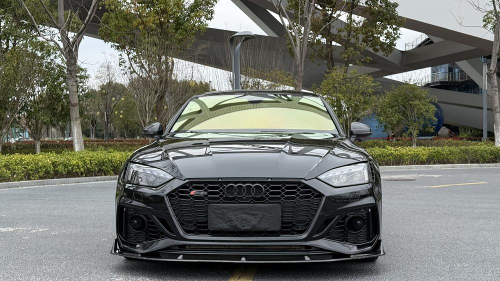 Audi Audi RS 5