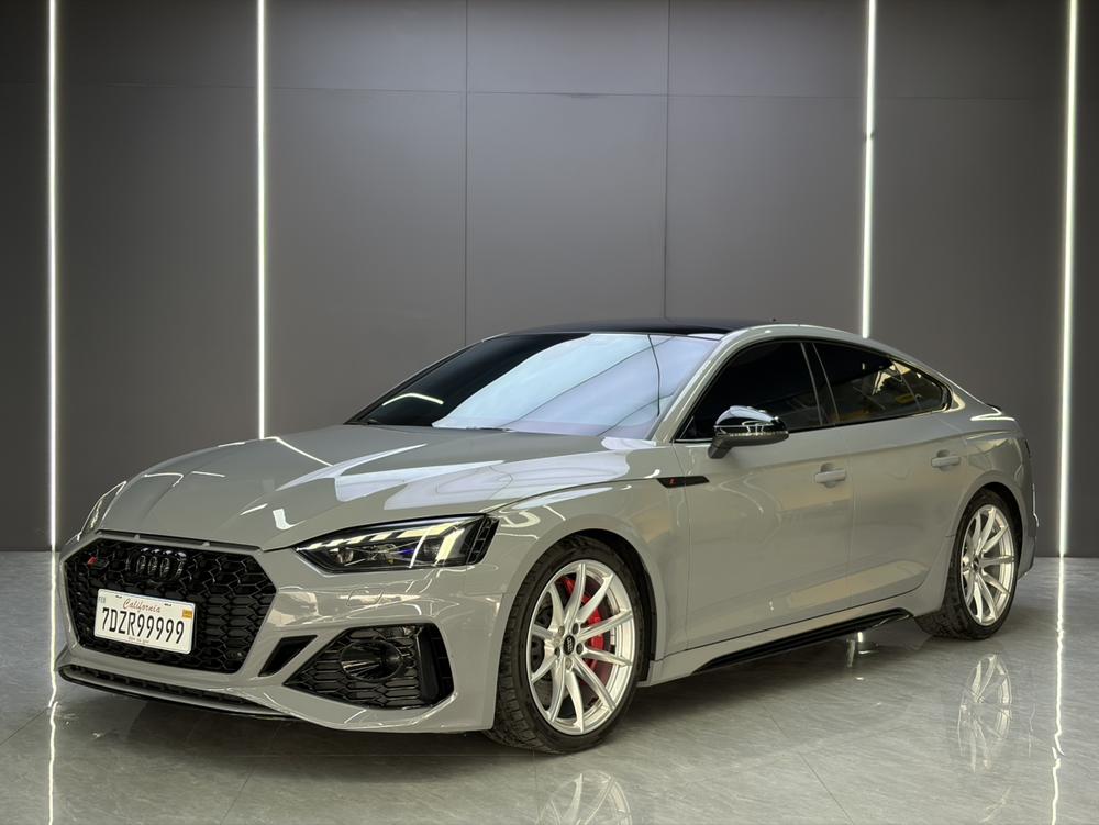 Audi Audi RS 5