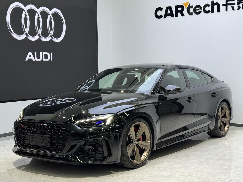 Audi Audi RS 5