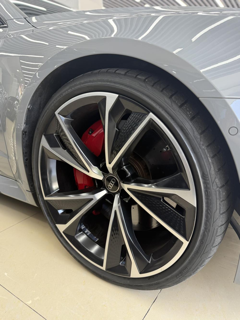 Audi Audi RS 7