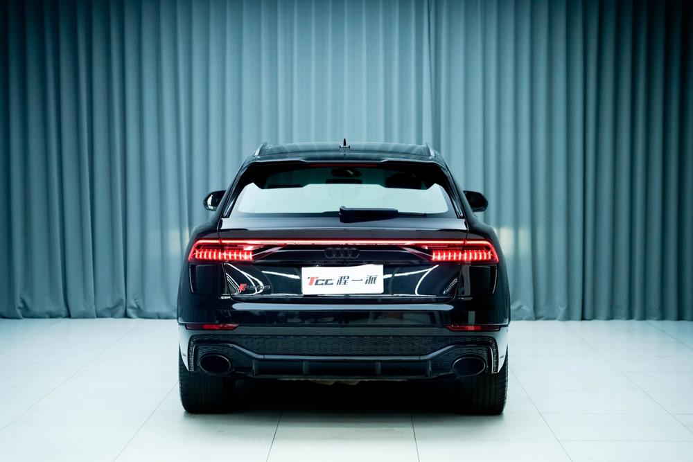 Audi Audi RS Q8