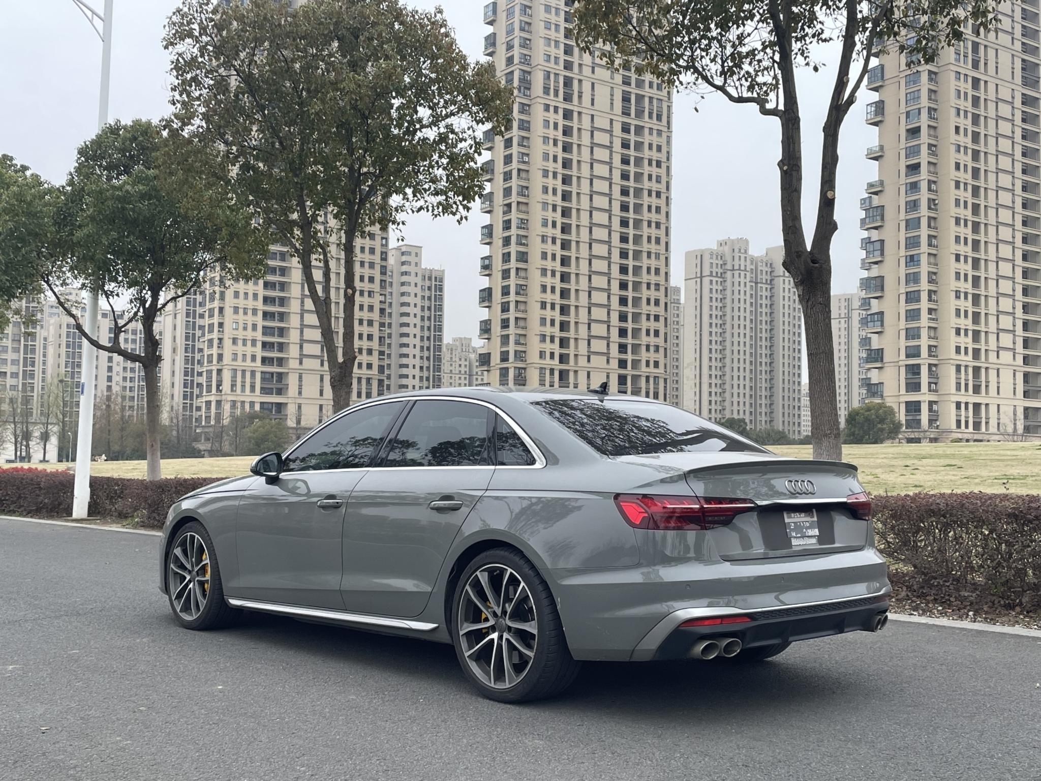 Audi Audi S4