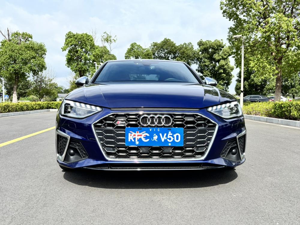 Audi Audi S4
