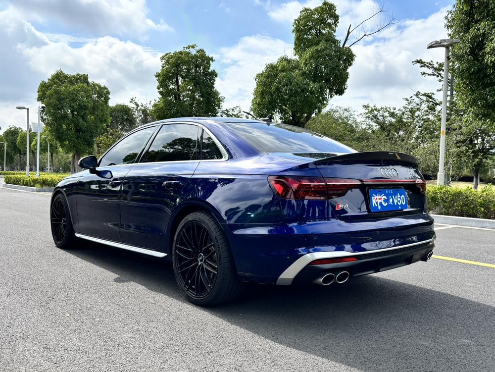 Audi Audi S4