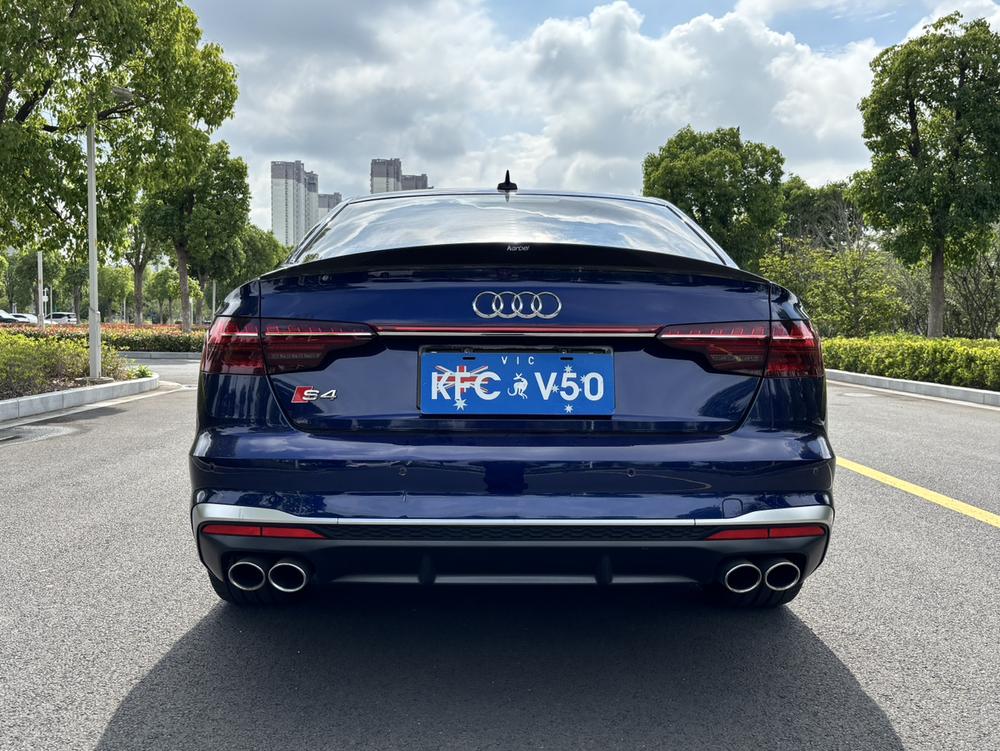 Audi Audi S4