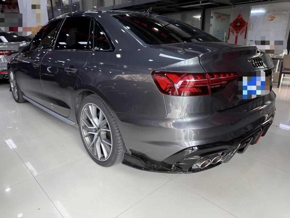 Audi Audi S4