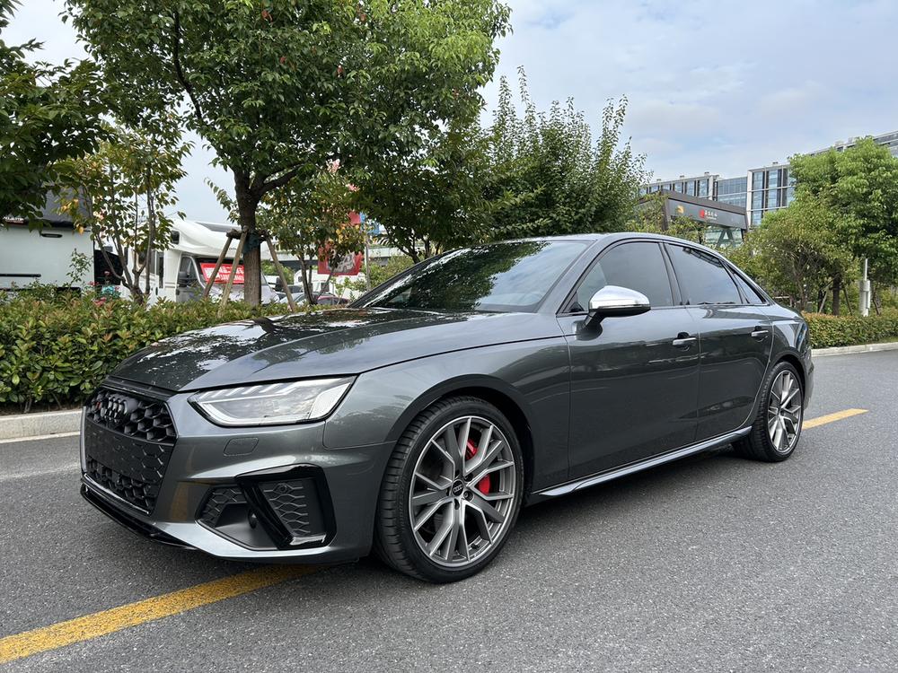 Audi Audi S4