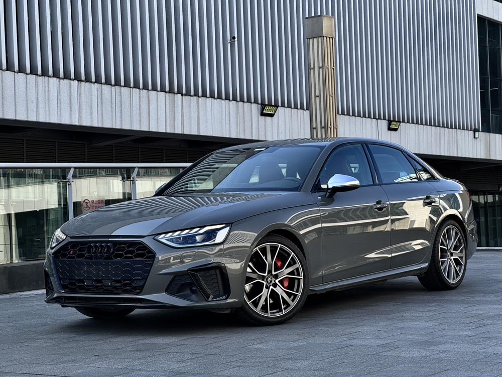 Audi Audi S4