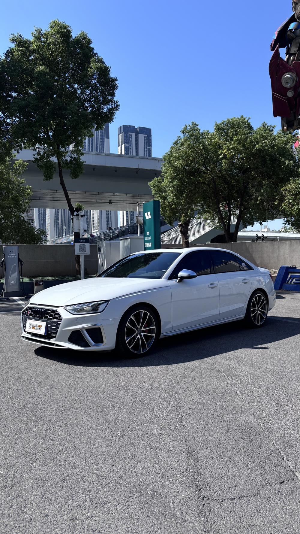 Audi Audi S4