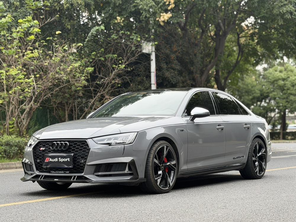 Audi Audi S4