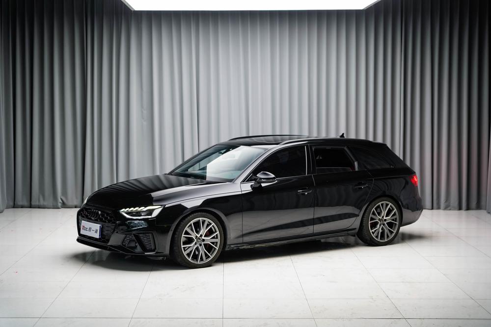 Audi Audi S4