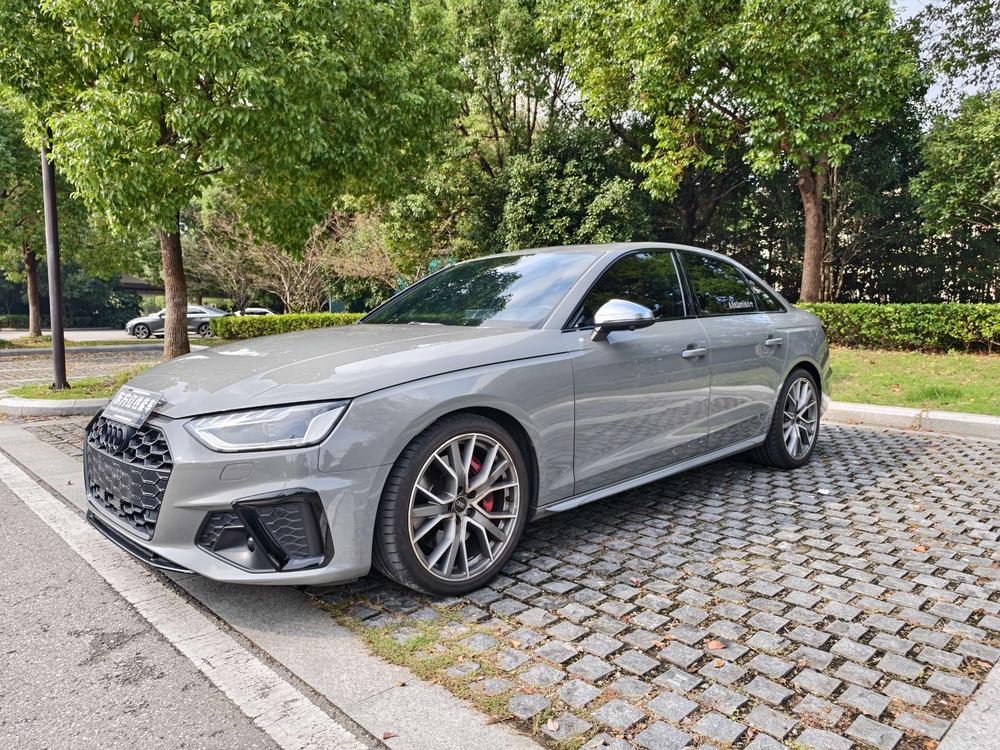 Audi Audi S4
