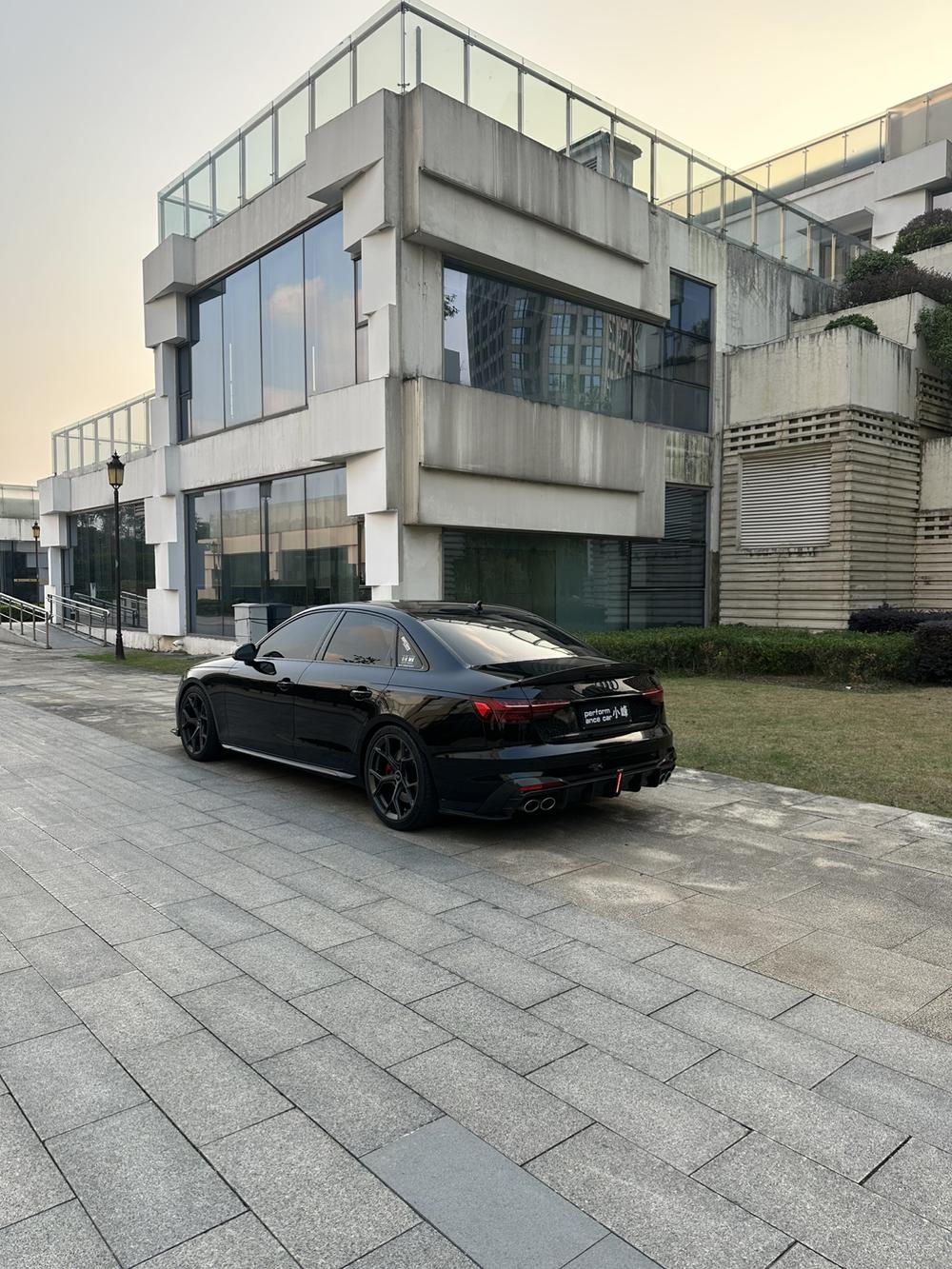 Audi Audi S4