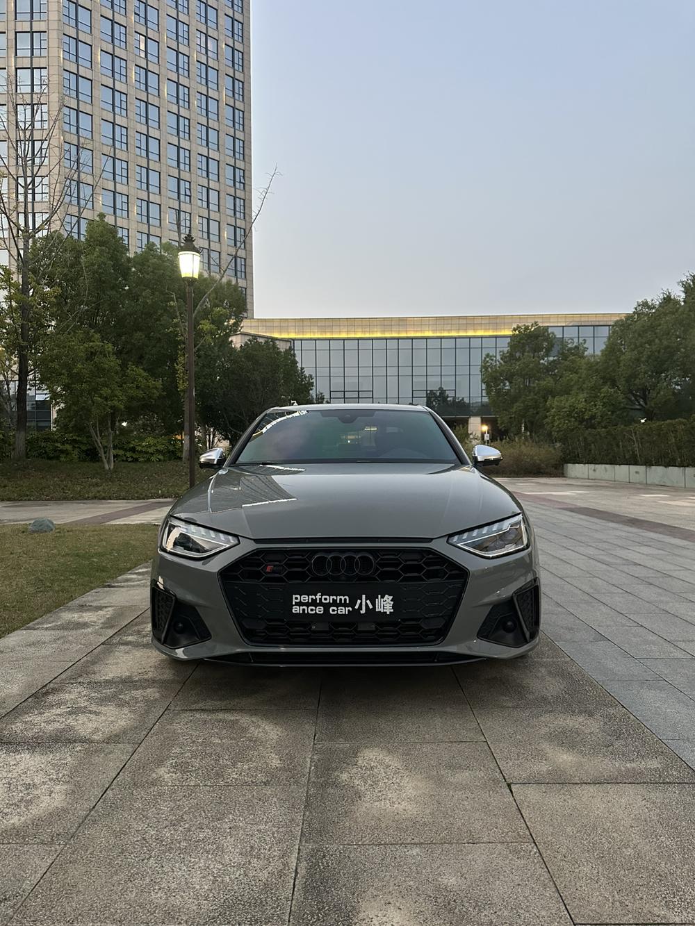 Audi Audi S4