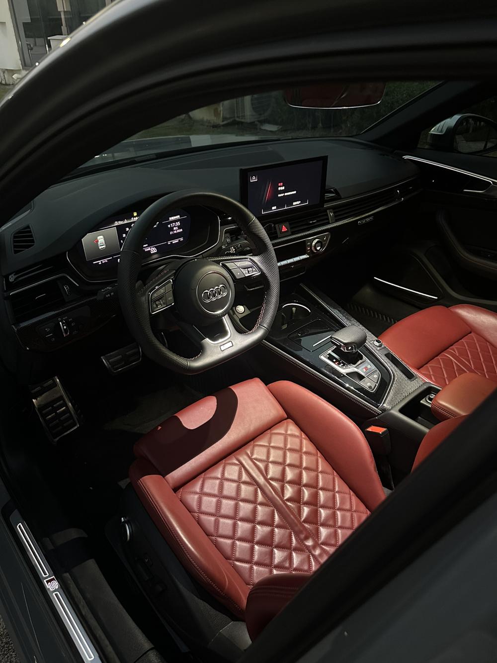 Audi Audi S4