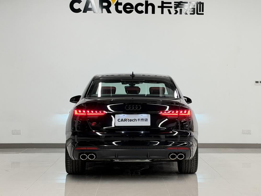 Audi Audi S4