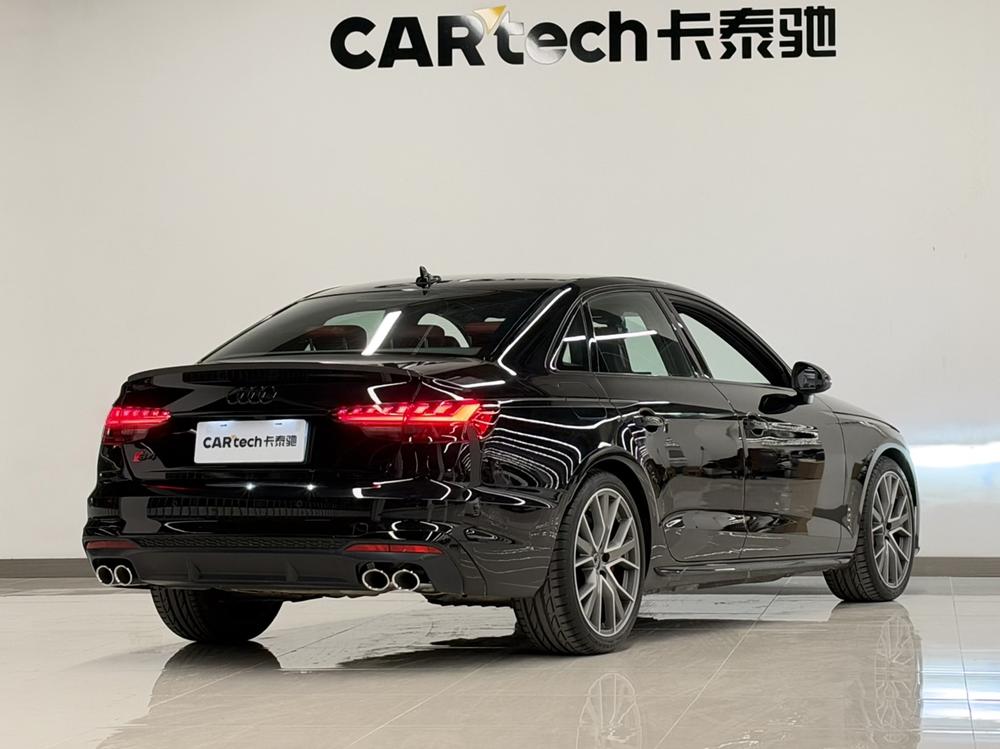 Audi Audi S4