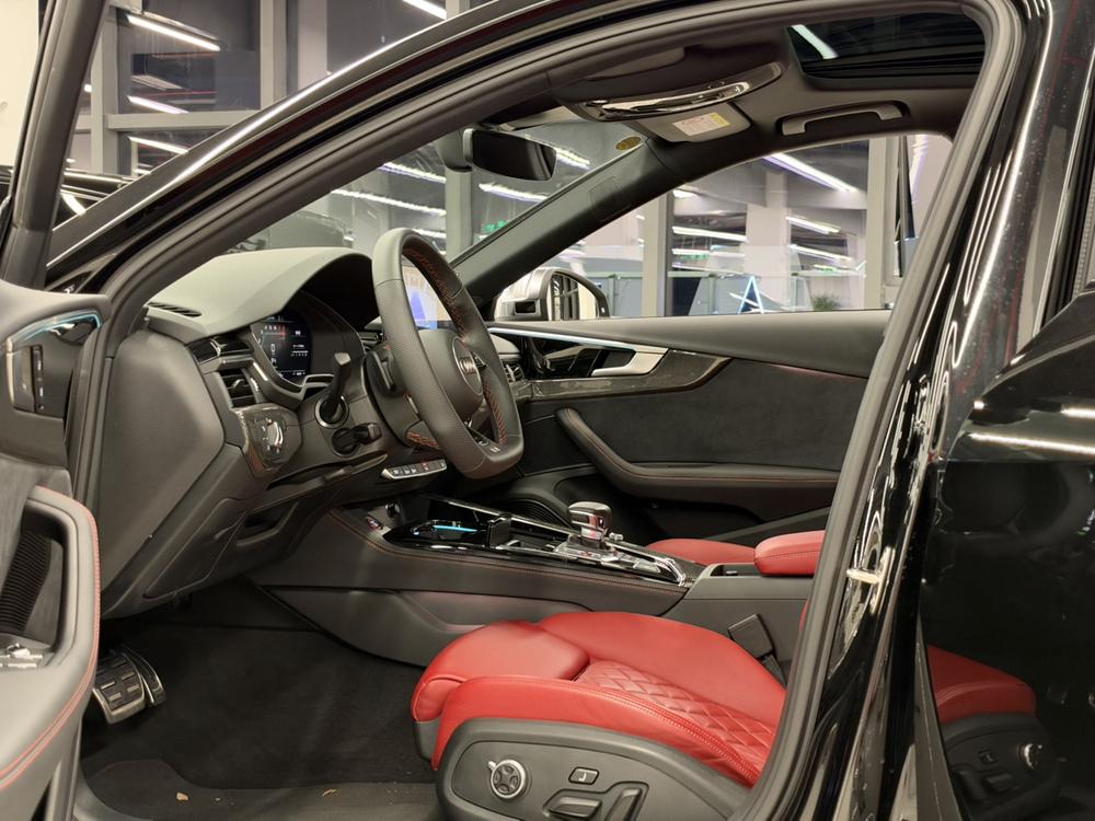 Audi Audi S4