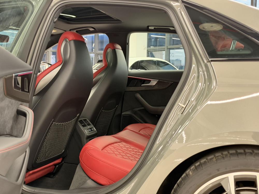 Audi Audi S4