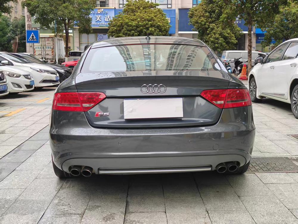 Audi Audi S5