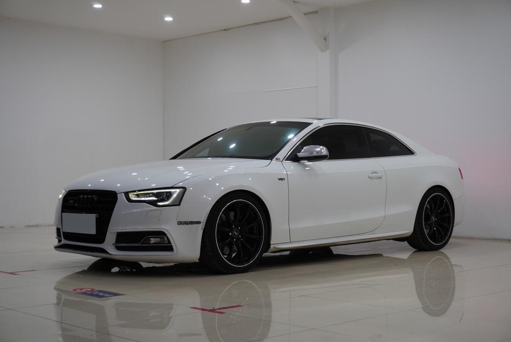 Audi Audi S5
