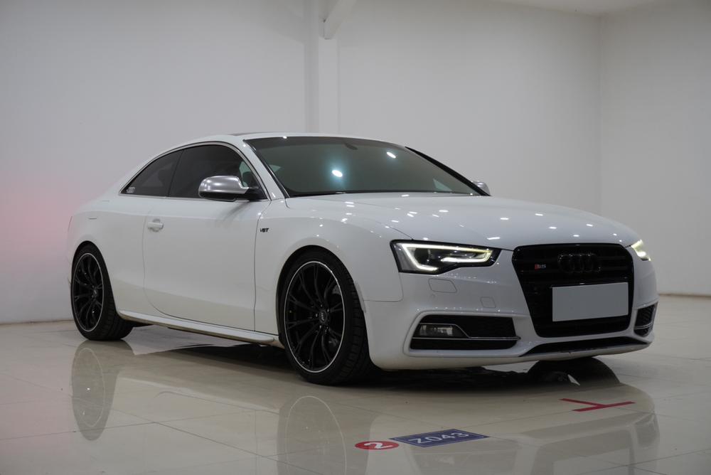 Audi Audi S5
