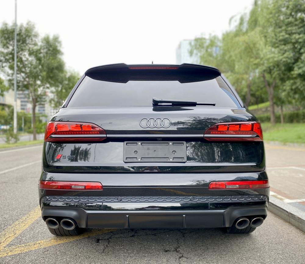 Audi Audi SQ7