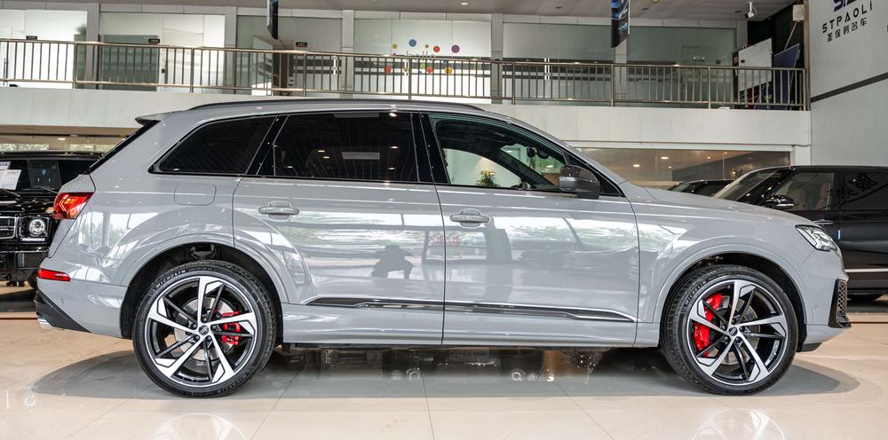 Audi Audi SQ7