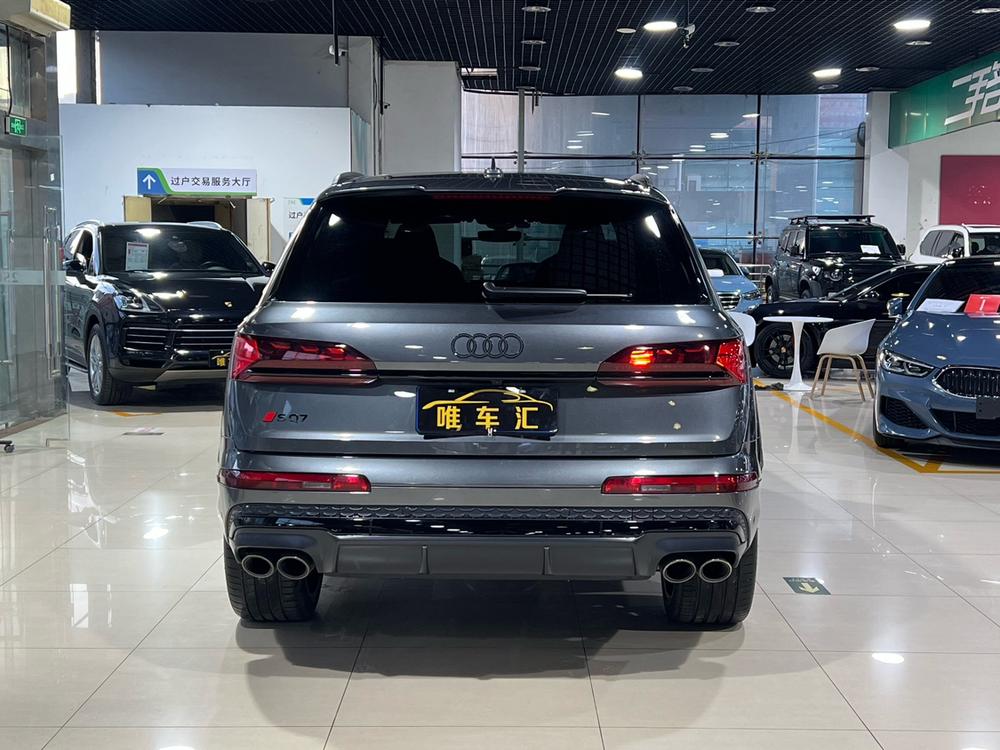 Audi Audi SQ7