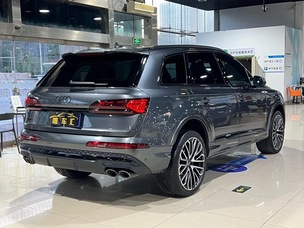 Audi Audi SQ7