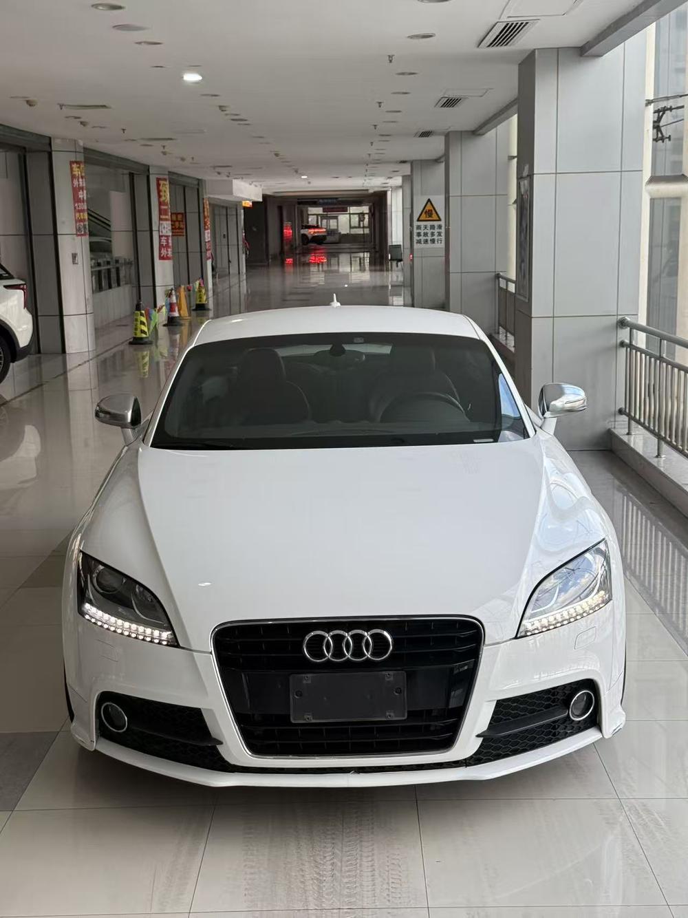 Audi Audi TT