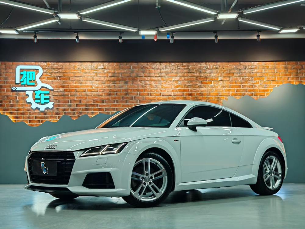 Audi Audi TT